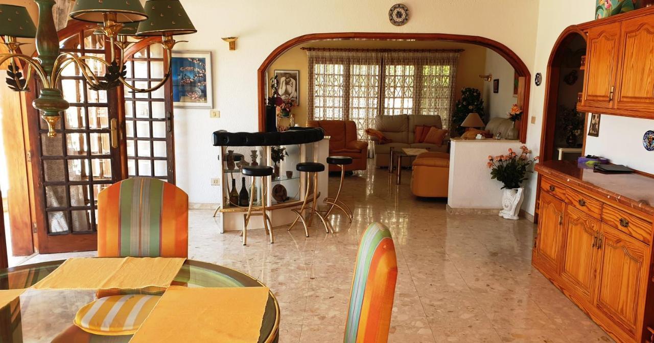 Sunny House With Private Pool And Sea View Βίλα Costa Adeje  Εξωτερικό φωτογραφία